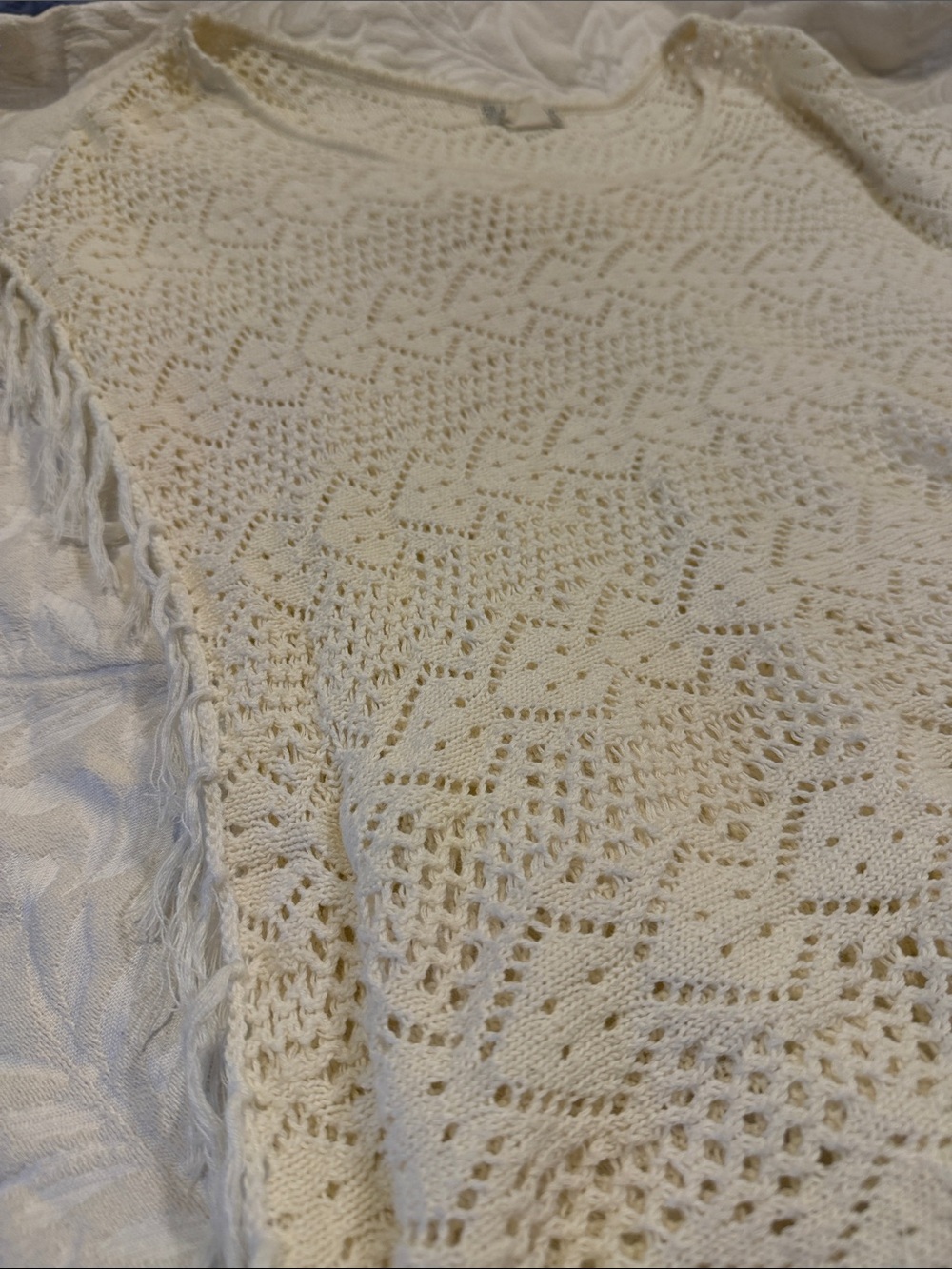 Billabong Cream Crochet Scoop Neck
